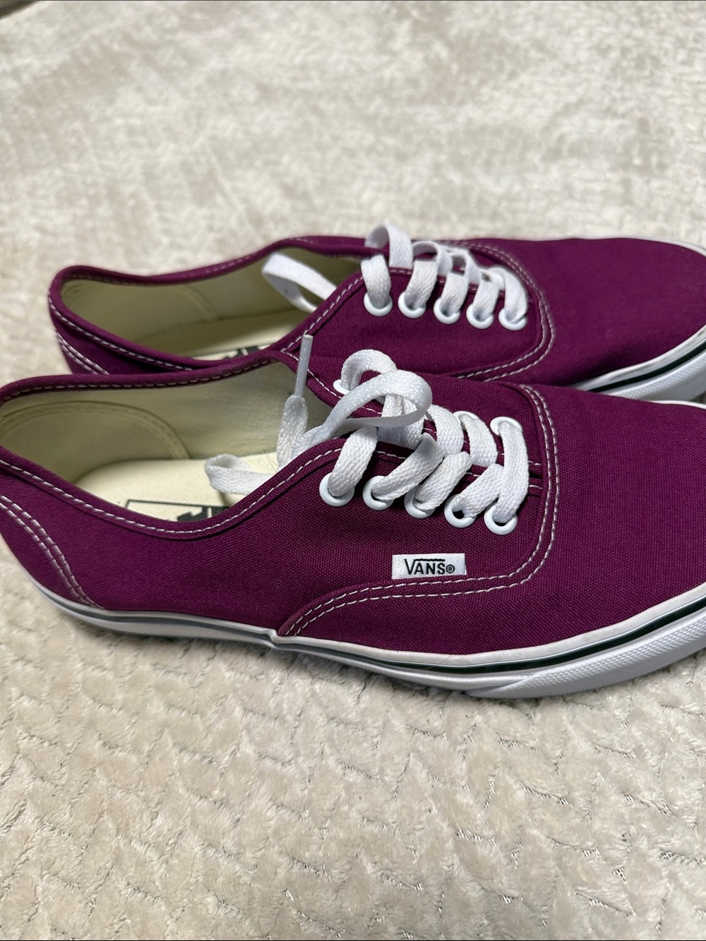 Vans Low Top Sneakers in Magenta with White Laces - Picture 3 of 5